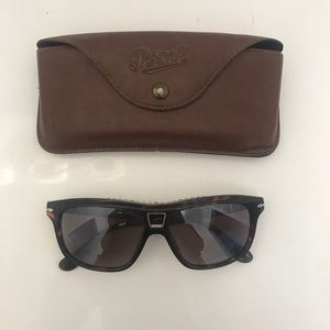 Persol polarized dark tortoiseshell sunglasses